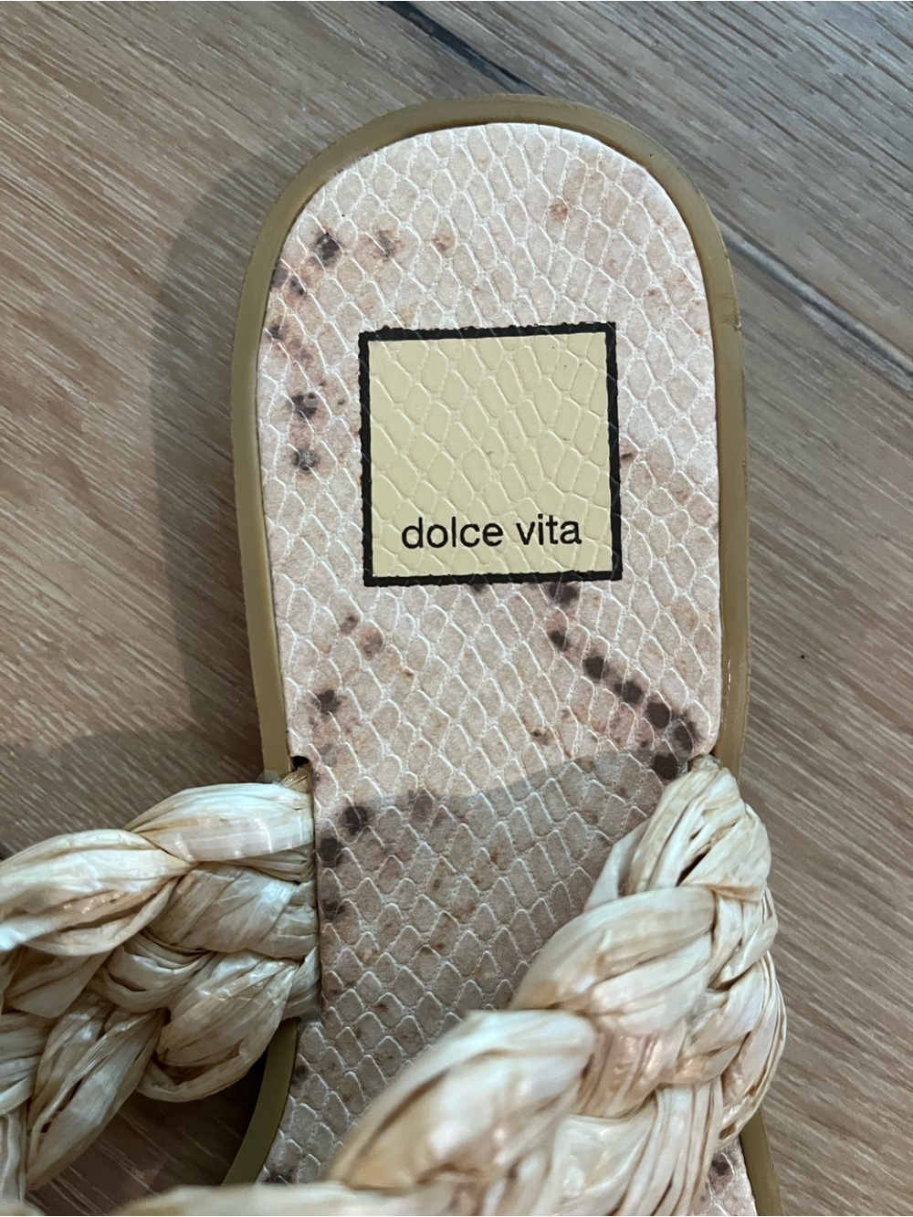 Dolce Vita Braided Double-Strap Slide Sandals (Size 7) - Picture 2 of 3
